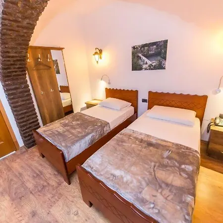 Szálloda Heraklis Hotel 3*